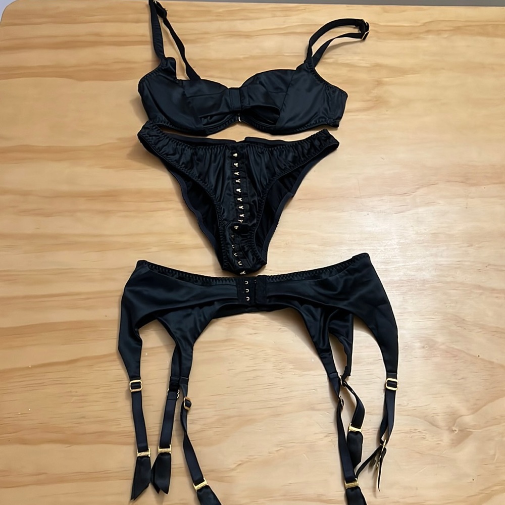 agent provocateur Suspender Set